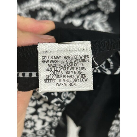 Style & Co Floral Paisley V-Neck Tunic Top Black White Sz 14 Studded Bohemian - Picture 6 of 9